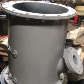 Участок трубопровода футерованный полиуретаном с патрубком