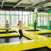 Батутная арена. Возможны разные варианты укомплектования и цвета. Для детей и взрослых