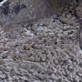 В компании "Транс-Бетон" вы можете купить бетон различных марок по выгодной цене и в любом необходимом количестве, а также заказать доставку приобретаемых бетонных растворов по Нижнему Новгороду и области.