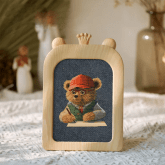 Медвежонок Барри.1 999 ₽. Познакомьтесь с медвежонком Барри — трогательным героем, который украсит ваш дом или станет чудесным подарком. Этот набор для вышивки крестом создан для тех, кто любит нежные и душевные сюжеты.Cтандарт качества. Stitchfly с Zweigart и DMC Доступен предзаказ по специальной цене, сборка до 7 дней. Количество цветов: 20 Техника: petit-point & stich Каунт: 27 Сложность: Средняя Цвет канвы: Графитовый Особенность: Реалистичная вышивка Канва: Zweigart Нитки: DMC LxWxH: 80x80x3 mm