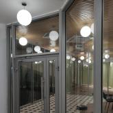 Алюминиевые перегородки с дверью