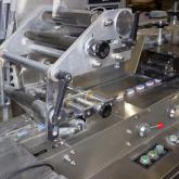 Упаковка таблеток в индивидуальную оболочку