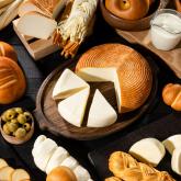 сыр в ассортименте