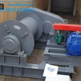 Лебедка монтажна-тяговая