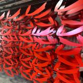 Покраска элементов торговых стеллажей