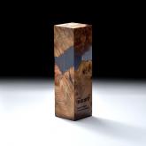 Кубок из капового карагача и полимерной смолы