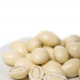 Миндаль в белой шоколадной глазури, 130, 240 грамм, 3 кг.