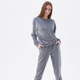 Костюм велюровый с брюками