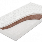 Матрас детский беспружинный "Кокос стандарт"  Это жесткий односторонний матрас. Основа матраса - нетканое волокно холкон. В качестве наполнителя матраса используются Кокосовая койра — натуральный материал придающий упругость и прочность. Оптимальная жесткость и полностью натуральные материалы делают матрас популярным. Идеально поддерживает влагообмен во время сна, не деформируется и не вызывает аллергических реакций.Оба материала жесткие, упругие и очень долговечные.