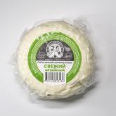 Сыр Свежий (Адыгейский) Алтайский от Двух Сыроваров.  Сыр Свежий (Адыгейский)-мягкий, малосольный сыр, который готовится из коровьего молока.   Имеет творожную консистенцию.Сыр отличается нежным сливочным вкусом.    