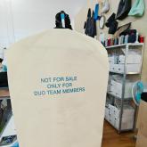 чехлы на одежду сшить