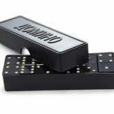 Домино в коробке