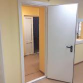 Дверь рентгенозащитная