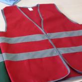 Сигнальный жилет красный