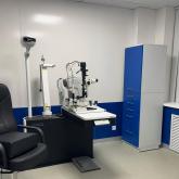 ПОСТАВКА МЕДИЦИНСКОЙ МЕБЕЛИ. атериалл изготовления металл в полимерном покрытии. Цвет матовый синий. Стулья цвет синий кож зам.