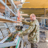 Общество с ограниченной ответственностью «КОНТУР» ОКВЭД 25.12 производство металлических дверей и окон