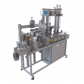 Линия розлива жидких продуктов. Диапазон дозирования 100-1000мл. Выполняет 3 последовательные операции ( Одновременный розлив в 4 емкости, Закручивание крышек, Нанесение круговой этикетки)