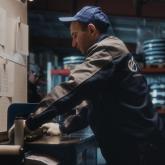 Процесс резки рукав