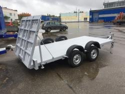 прицеп с аппарелью