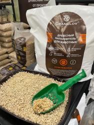 Древесный комкующийся наполнитель 