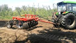 Борона дисковая садовая БДМ 2,4х2 прицепная со смещенным дышлом для сада и виноградников