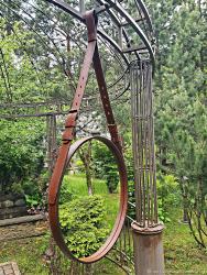 Зеркало. Кожаный ремень. Подсветка.