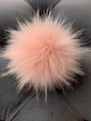 Светло-розовый