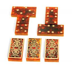 Домино из янтаря