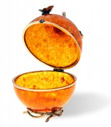 Шкатулка из янтаря