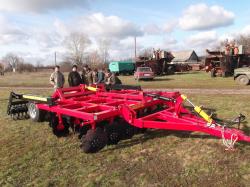 Бороны дисковые БДМ четырехрядные, шириной захвата от 2,4 до 9,2 метров