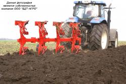 Плуги лемешные оборотные ПЛО ВАРЯГ® захватом от 2 до 9 корпусов