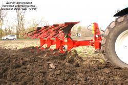 Плуги лемешные оборотные ПЛО ВАРЯГ® захватом от 2 до 9 корпусов