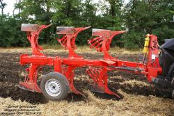 Плуги лемешные оборотные ПЛО ВАРЯГ® захватом от 2 до 9 корпусов