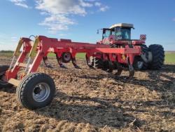 Плуги чизельные со стойкой параплау ПЧП шириной захвата от 2,3 до 6 метров