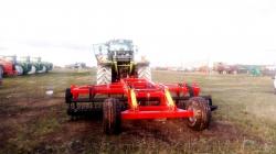 Плуги чизельные со стойкой параплау ПЧП шириной захвата от 2,3 до 6 метров