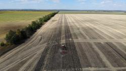 Плуги чизельные со стойкой параплау ПЧП шириной захвата от 2,3 до 6 метров