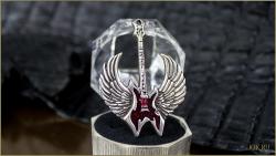 кулон гитара символ рок-н-ролла