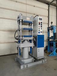 Вулканизационный гидравлический пресс производства ООО "КОМЕД"