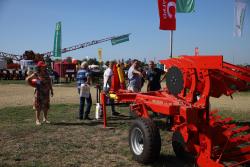 Плуги лемешные оборотные ПЛО ВАРЯГ® захватом от 2 до 9 корпусов