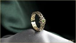 кольцо с фианитом 