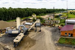 Концепция заводов Stanver Flow дает вторую жизнь отслужившему асфальту, оптимизируя применение природных ресурсов с использованием до 50% вторичного сырья - регенерированное асфальтовое покрытие (РАП) в готовой продукции. 