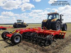 Дисковые бороны легкие БДМ-В БАРСУК на стойках с эластомерами, с шириной захвата от 1,8 до 12,1 метров