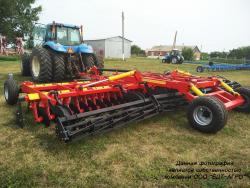 Дисковые бороны легкие БДМ-В БАРСУК на стойках с эластомерами, с шириной захвата от 1,8 до 12,1 метров