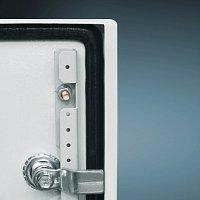 Широкая линейка типоразмеров шкафов ОЛбокс IP 66 позволяет выбрать оптимальную модель, исходя из фактических условий эксплуатации и индивидуальных запросов потребителей. При этом высокие технические параметры корпуса IP66 существенно расширяют сферы его применения. 