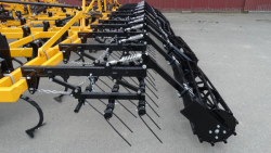 3 ряда штригельных борон и спирально-трубчатый каток.