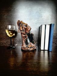 тигр медный вид сбоку