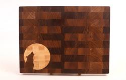 Торцевая разделочная доска со вставкой.