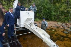 Прямоугольный слив желоб