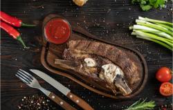 Доска для подачи стейка.