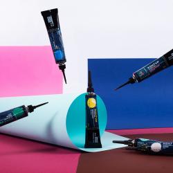 Акриловые контуры по ткани и коже